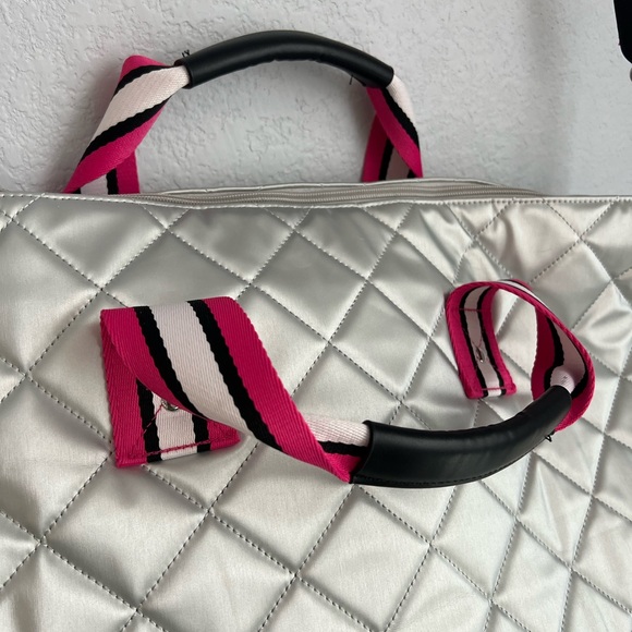 IHKWIP Convertible Getaway Duffle Bag - Picture 3 of 15